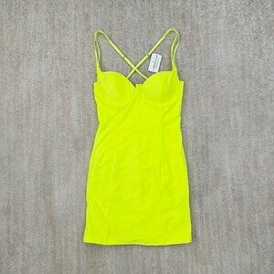 NWT Windsor Bright Green Bodycon Summer Cocktail Party Mini Dress M
